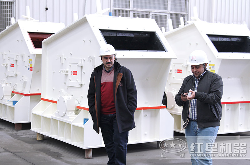 用戶來廠參觀反擊破 用戶來廠參觀反擊破