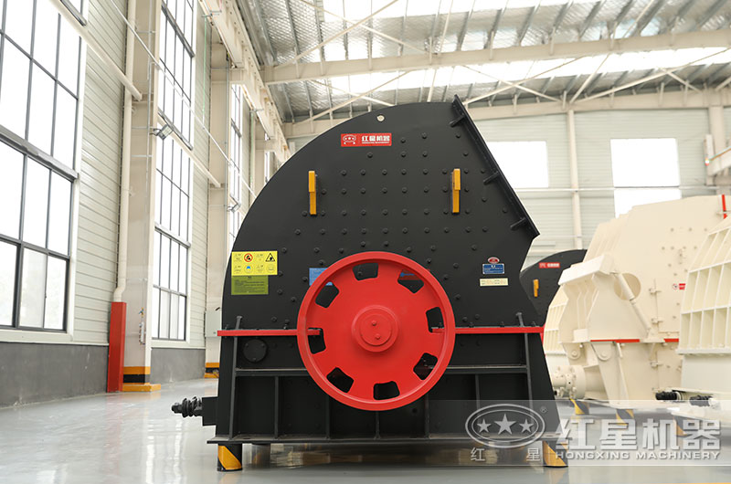 新高耐磨重錘破碎機