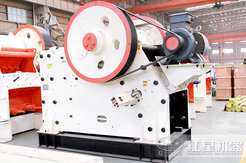 鄂式破碎機(jī) 鄂式破碎機(jī)