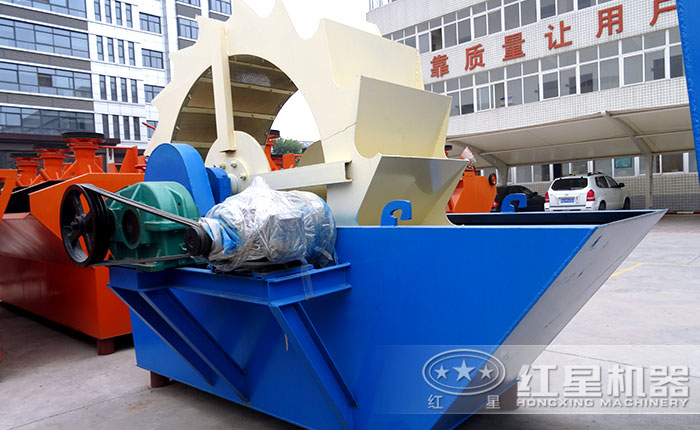 單輪斗式小型洗砂機 單輪斗式小型洗砂機