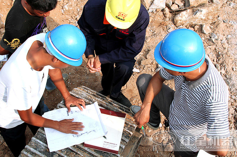 用戶(hù)到廠(chǎng)實(shí)地參觀(guān)制砂機(jī) 用戶(hù)到廠(chǎng)實(shí)地參觀(guān)制砂機(jī)